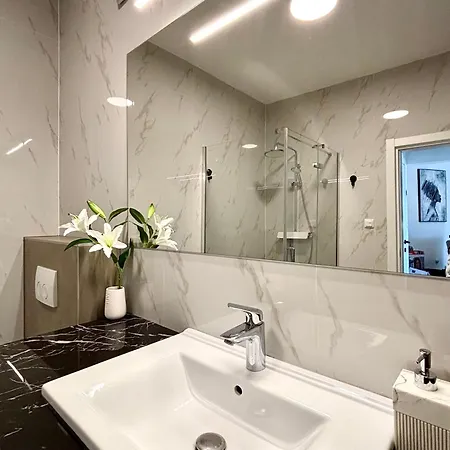 Apartman Golden Sunrise *